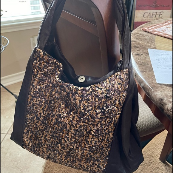 Large Banana Republic Leather shoulder bag with brown and gold sequins New - Picture 1 of 6